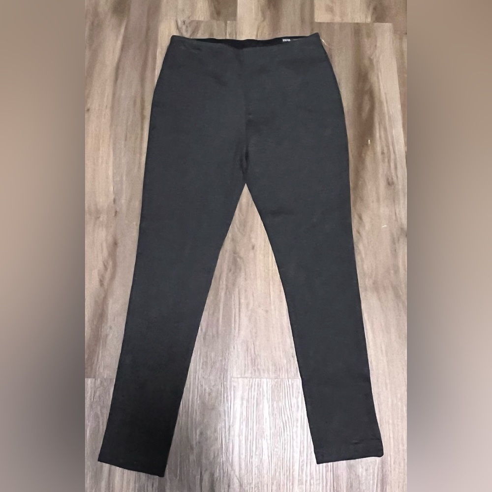 NWT Intro Love the Fit Laura Double Knit Leggings